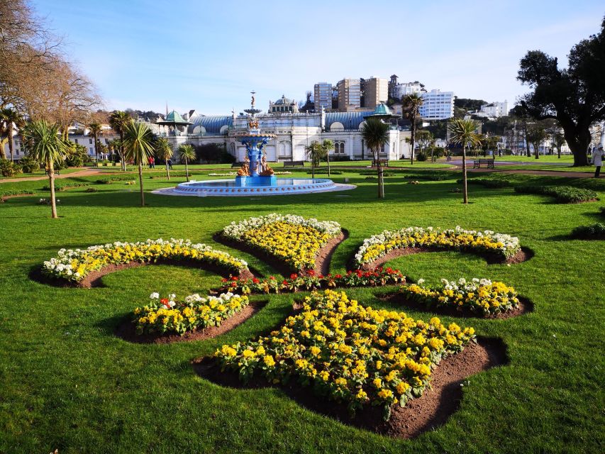 Torquay: The extraordinary life of Agatha Christie tour - Princess Pier and the 1910 view