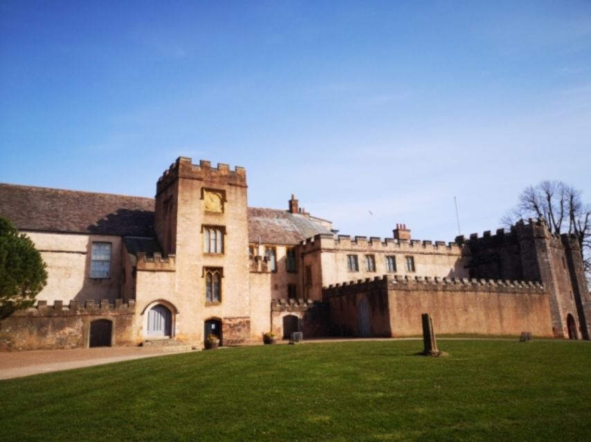 Torquay: The extraordinary life of Agatha Christie tour - Nursing, poison, and an unexpected career