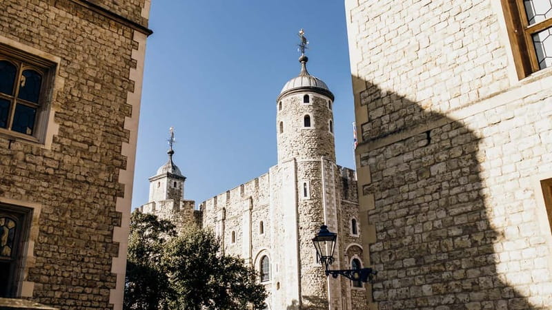 Tower of London Tour with Crown Jewels, plus River Cruise - The ravens and the Tower’s lasting superstition