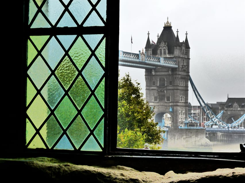 Ultimate Tower of London, Beefeater Welcome & Crown Jewels - The Inner Ward, battlements, and stories of punishment