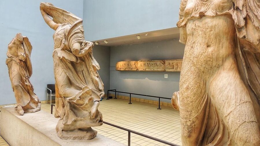 Unveil the Rosetta Stone, Parthenon at British Museum - The Parthenon Sculptures carry ancient beauty and modern controversy