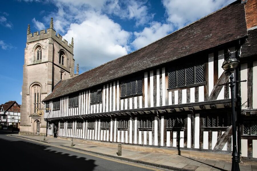 Warwickshire: The Explorer Pass by Shakespeare's England - Warwick Castle: the big-ticket anchor