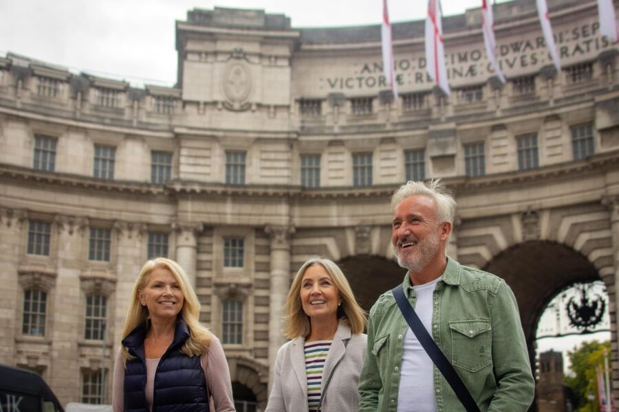 Westminster to Tower Bridge Customized Tour with a Local - Key points to know before booking