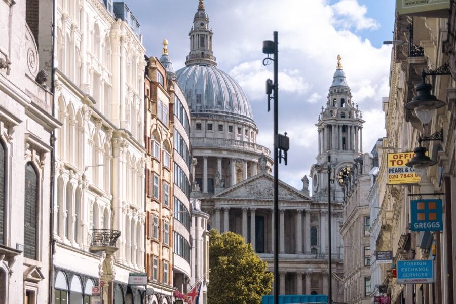 Westminster to Tower Bridge Customized Tour with a Local - Borough Market brings food into the plan