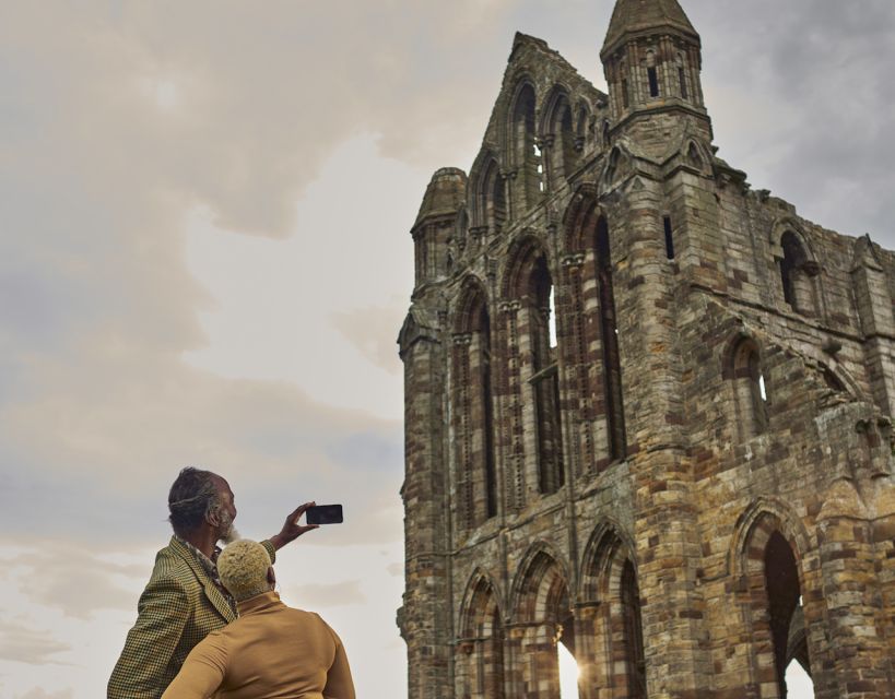 Whitby: Whitby Abbey Ticket - Reaching the abbey above Whitby