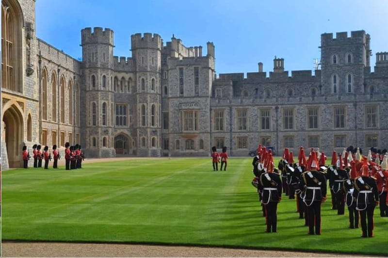 Windsor Castle and Tower of London Tour with Entry Tickets - St. George’s Chapel is the emotional stop