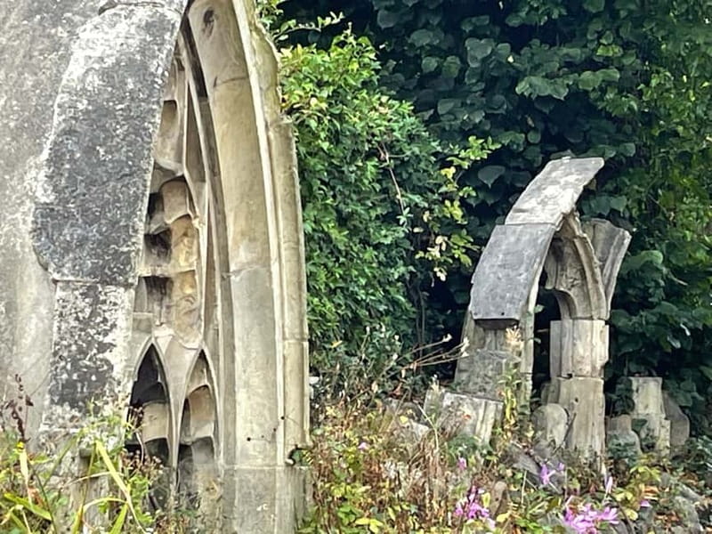 York: Forbidden Chronicles Ghosts and History Tour - Short walks through central York