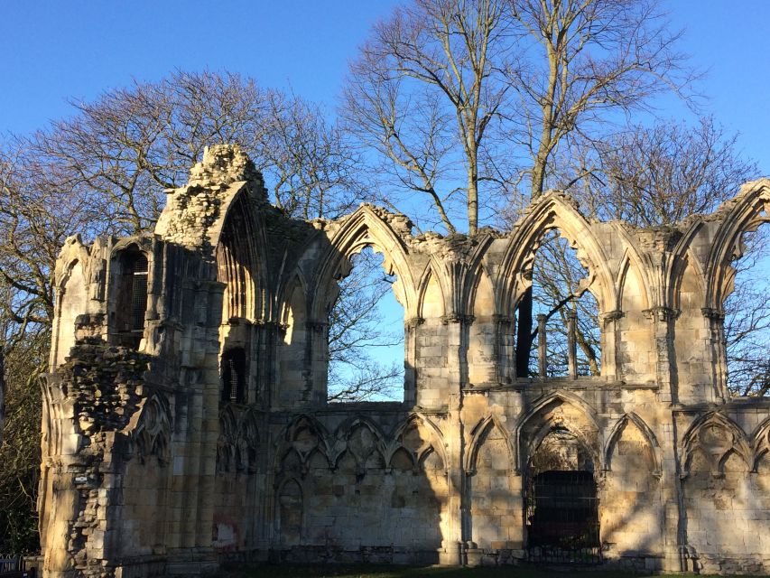 York: J&M’s City Sightseeing and History Walking Tour - Starting beside Constantine and York Minster