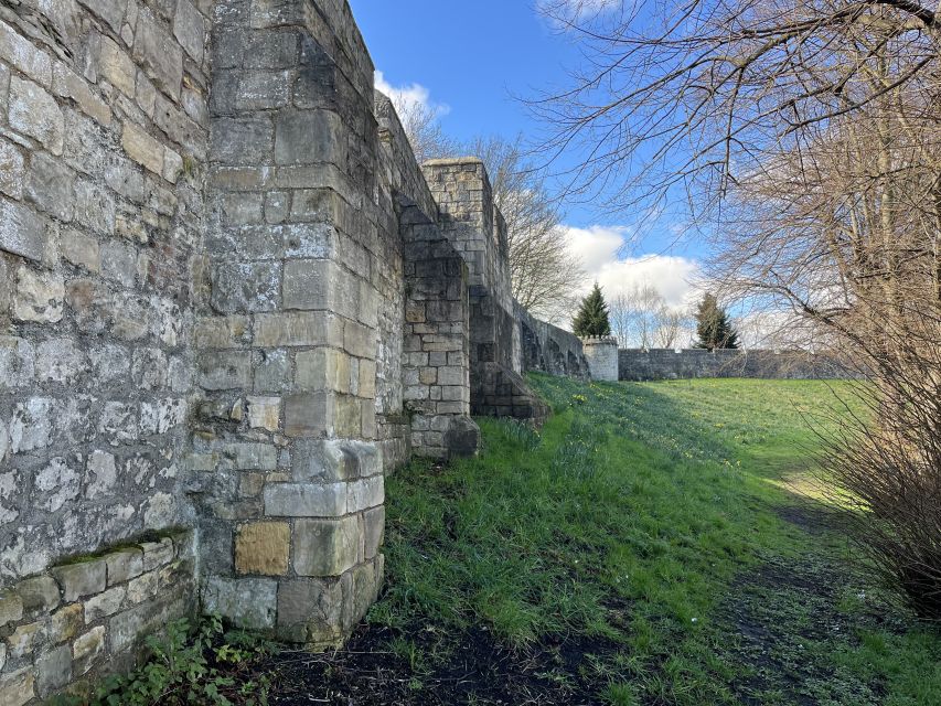 York: J&M’s City Sightseeing and History Walking Tour - Ogleforth and St Cuthbert’s quiet corner