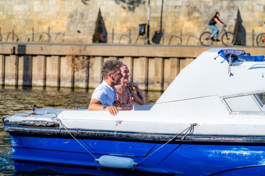 York: Self-Steer Boat Rental - The boat itself: simple, clean, and weather dependent